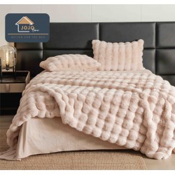 Lenjerie de Pat Luxury Extra Pufoasă din Blăniță Artificială Tip Iepure, 6 Piese – Bej, LCE-025