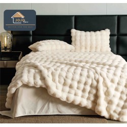 Lenjerie de Pat Luxury Extra Pufoasă din Blăniță Artificială Tip Iepure, 6 Piese – Crem, LCE-026