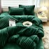 Set Lenjerie Pufoasă Cocolino cu Elastic 4 Piese, Pat Dublu, Verde smarald, Model Dungi Reliefati, LEC-166