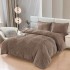 Set Lenjerie Pufoasa Cocolino cu Elastic, 4 Piese, Pat 2 Persoane, cu Imprimeu in Relief, Fluturi 3D, Maro, LEC-077