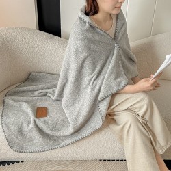 Șal Multifuncțional Jojo Home din Cașmir Artificial 100x140 cm cu Capse – Șal și Pătură 2 în 1, Gri Deschis, PJC-005