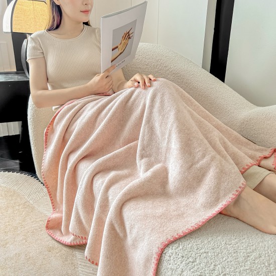 Șal Multifuncțional Jojo Home din Cașmir Artificial 100x140 cm cu Capse – Șal și Pătură 2 în 1, Roz Pudrat, PJC-010 Paturi cu Margine