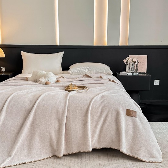 Pătură Jojo Home din Cașmir Artificial 200x230 cm – Moale, Pufoasă și Călduroasă, Crem-Bej, PJC-012 Paturi cu Margine