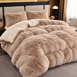 Pilota Fluffy cu Blăniță 200x230 cm + 2 fețe de pernă – Model Crem, PF-006
