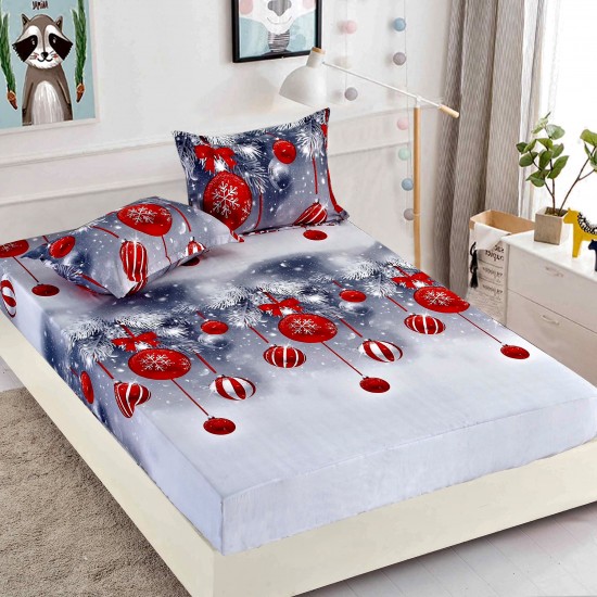 Set Cearșaf cu Elastic din Bumbac Finet 180x200 cm + 2 Fețe de Pernă – Crăciun cu Globuri Roșii și Crenguțe, LTC-053 Lenjerii tematica Craciun