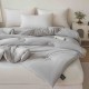 Pilotă Pufoasă din Microfibră 150x200 cm – Gri Deschis, pentru Pat de o Persoană, Model Norișori, PPL-065 Pilote Matlasate