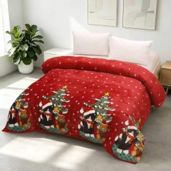 Pătură Cocolino 200x230 cm – Model Crăciun cu Pisicuțe, Ursuleți și Brad Împodobit, Roșie, Moale și Călduroasă, PTC-011