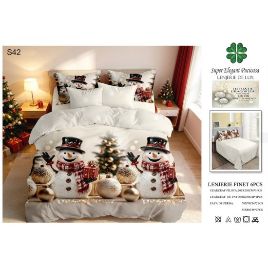 Set Lenjerie Pat Dublu 6 Piese Bumbac Finet – Model Crăciun cu Oameni de Zăpadă și Globuri Aurii, Alb Elegant, LTC-075 Lenjerii tematica Craciun