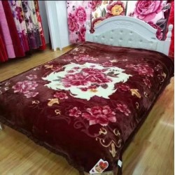 Patura Cocolino dubla si pufoasa perfecta pentru sezonul rece 200 x 230 cm, Maro, flori, PCM-007