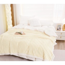 Patura CoCoLiNo Pufoasa din Blanita artificiala de iepure, 200x230cm, Crem, PCI-009