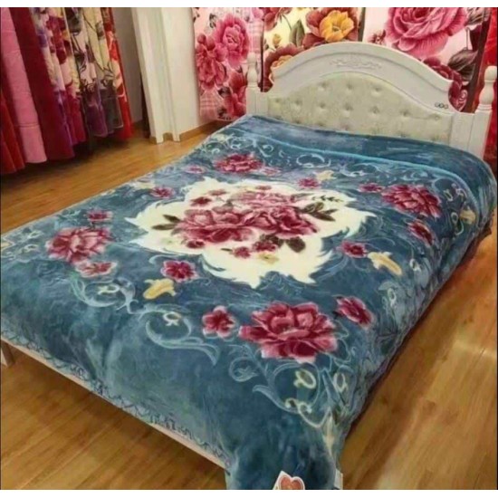 Patura Cocolino dubla si pufoasa perfecta pentru sezonul rece 200 x 230 cm, Blue, flori, PCM-012 Paturi Cocolino 3,5 kg cu Model