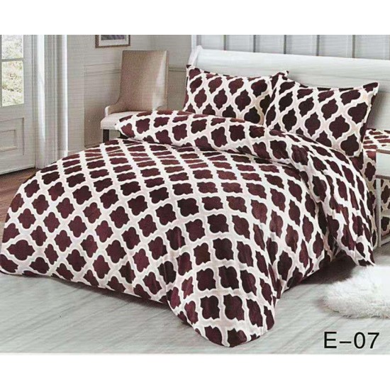 Set Lenjerie Pufoasa Cocolino cu Elastic, 4 Piese, Pat 2 Persoane, Bej-Crem, romburi, LEC-050 Lenjerii Cocolino 4 piese cu ELASTIC