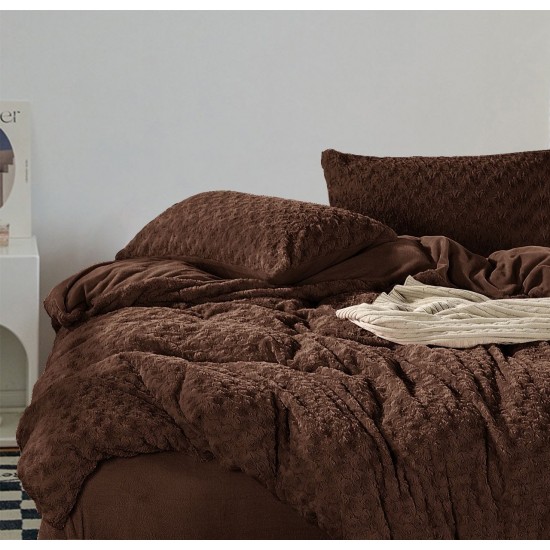 Lenjerie pat dublu, Super Pufoasa, din Blanita artificiala de Iepure, 4 piese, Maro, LCE-005 Lenjerii Blanita Iepure