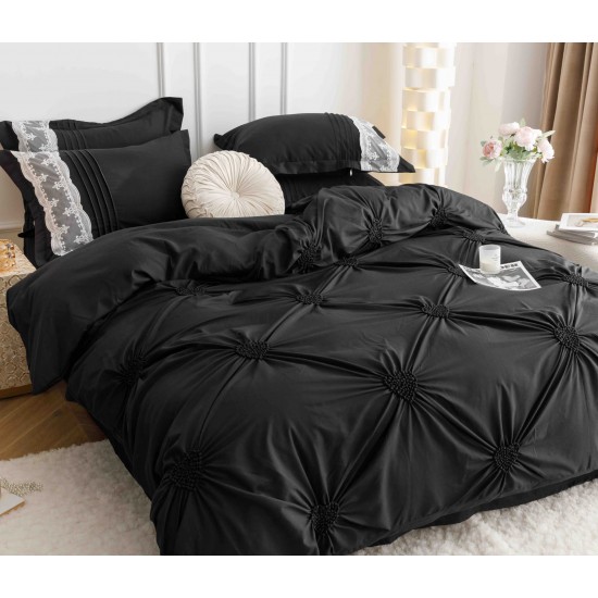 Lenjerie pat dublu finet 6 piese cu pliuri, inimioare și broderie-negru, LIB-018 Lenjerii cu Pliuri