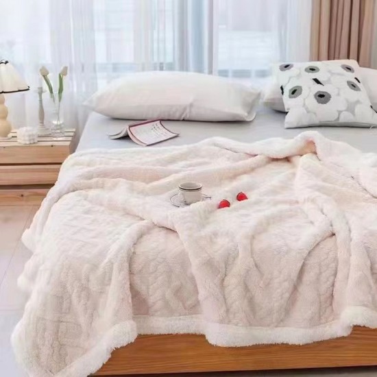 Patura Cocolino cu Blanita, Model Tricotat, Pat 2 Persoane, 200x230 cm, Crem, PCT-005 Patura cu Blanita tip Tricotaj